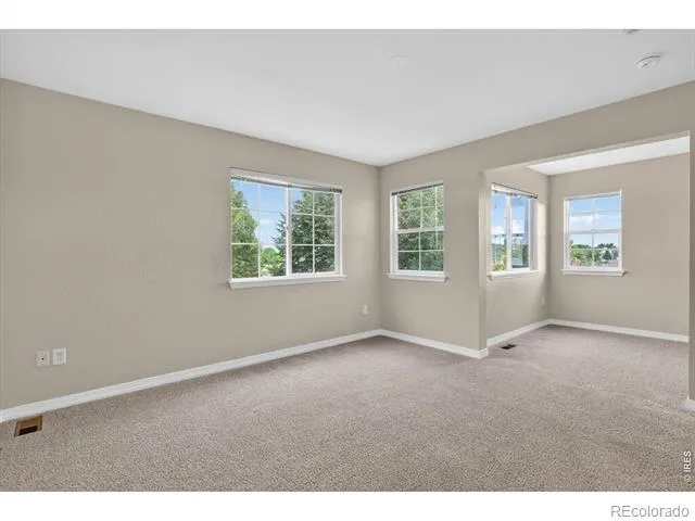 805 Summer Hawk Drive #156 Longmont, CO 80504