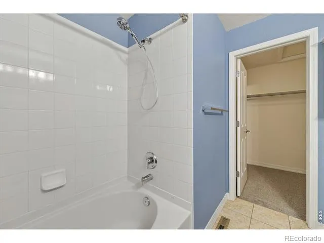 805 Summer Hawk Drive #156 Longmont, CO 80504