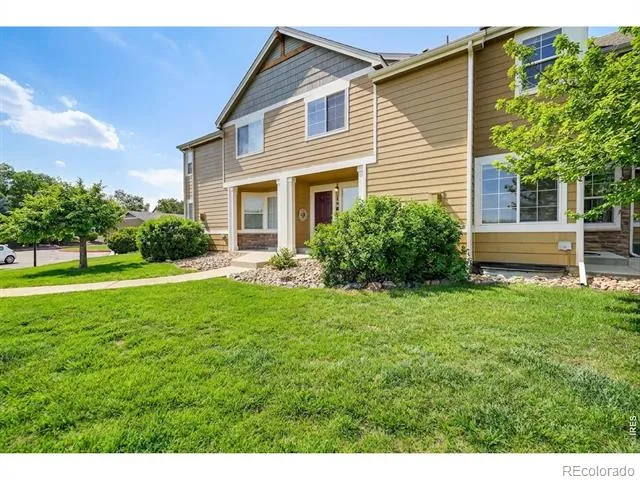 805 Summer Hawk Drive #156 Longmont, CO 80504