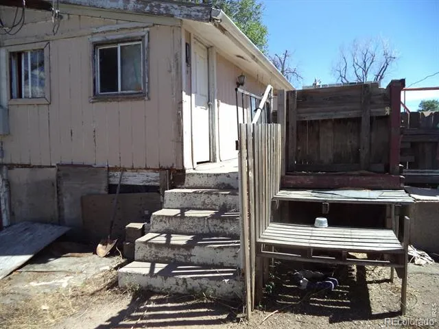 105 12th Street Greeley, CO 80631