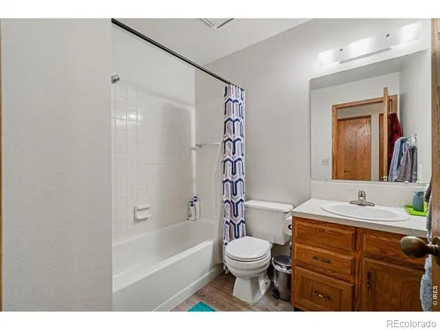 229 E 42nd Street Loveland, CO 80538