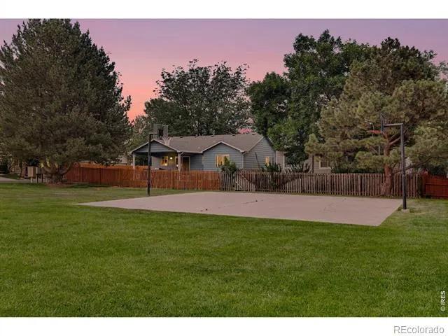 229 E 42nd Street Loveland, CO 80538