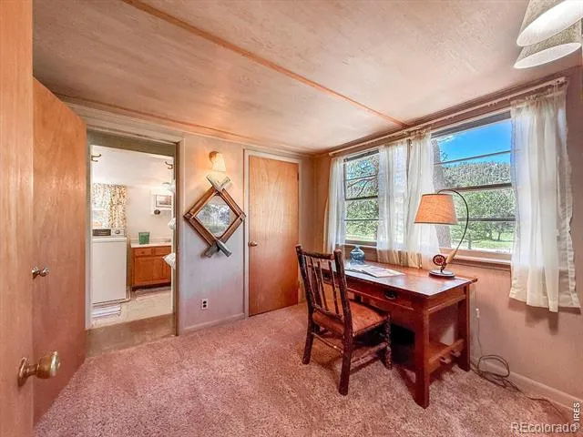 438 Aspen Drive Lyons, CO 80540