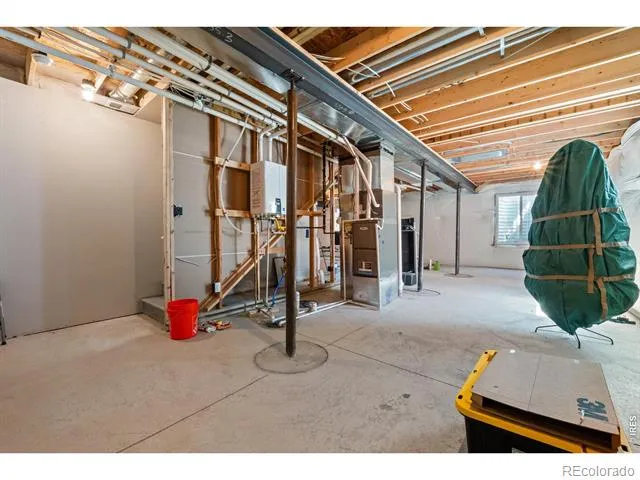 1209 Coyote Lane Wiggins, CO 80654