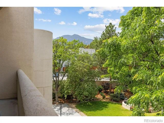 1140 Portland Place #306 Boulder, CO 80304