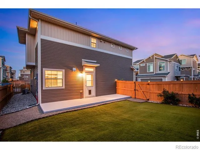 10041 Yampa Court Commerce City, CO 80022