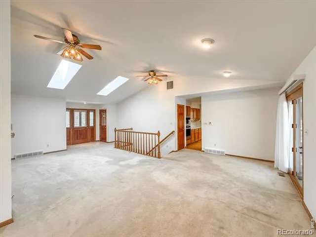 2224 Spindrift Drive Longmont, CO 80503