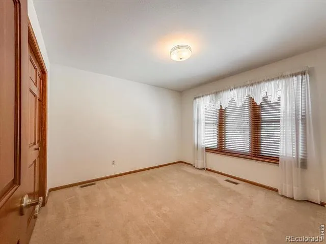 2224 Spindrift Drive Longmont, CO 80503