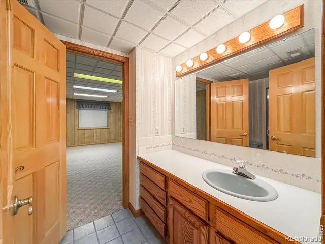 2224 Spindrift Drive Longmont, CO 80503