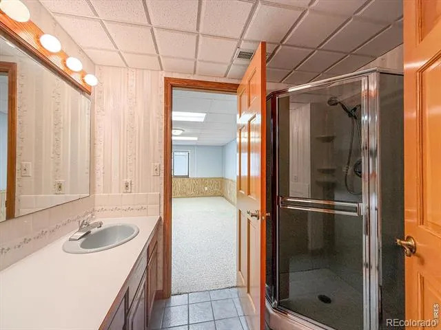 2224 Spindrift Drive Longmont, CO 80503