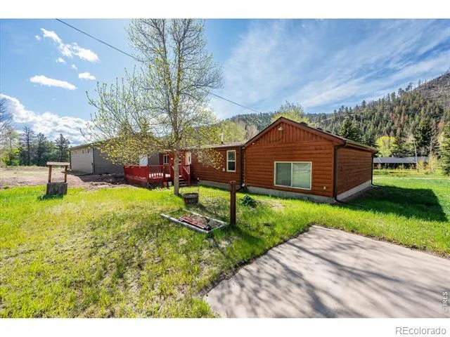 50 Meadow Lane Bellvue, CO 80512