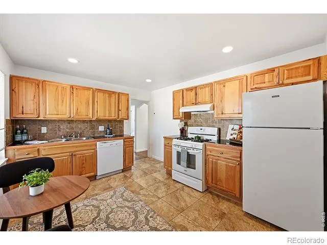 1902 Kenton Street Aurora, CO 80010