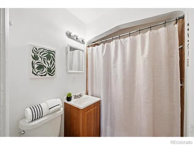 1902 Kenton Street Aurora, CO 80010
