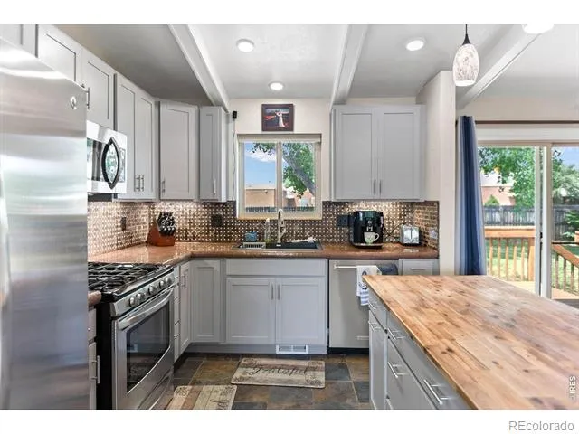 2509 Greenmont Drive Fort Collins, CO 80524