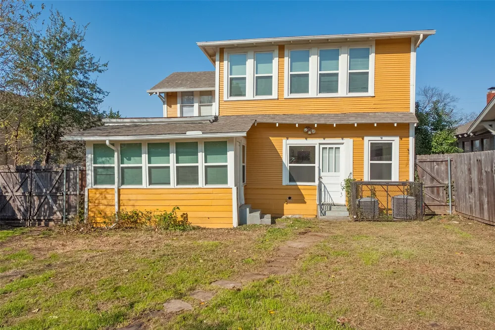 5336 Junius Street Dallas, TX 75214