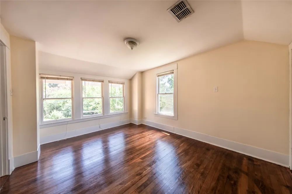 5336 Junius Street Dallas, TX 75214