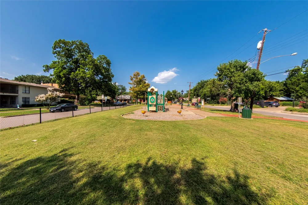 5336 Junius Street Dallas, TX 75214