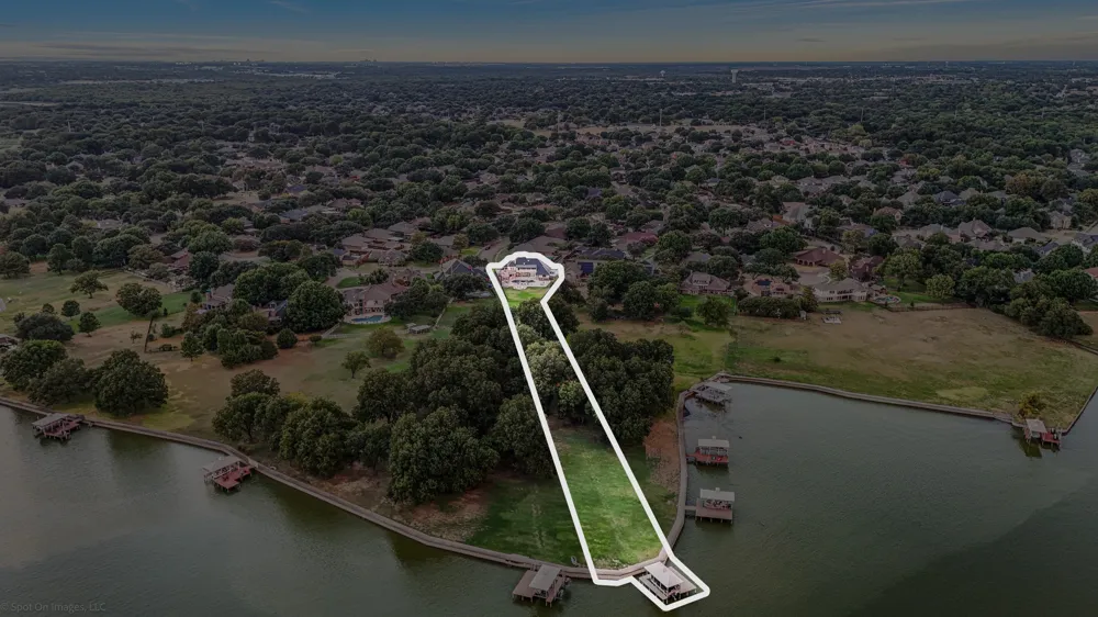 28 Victoria Drive Rowlett, TX 75088