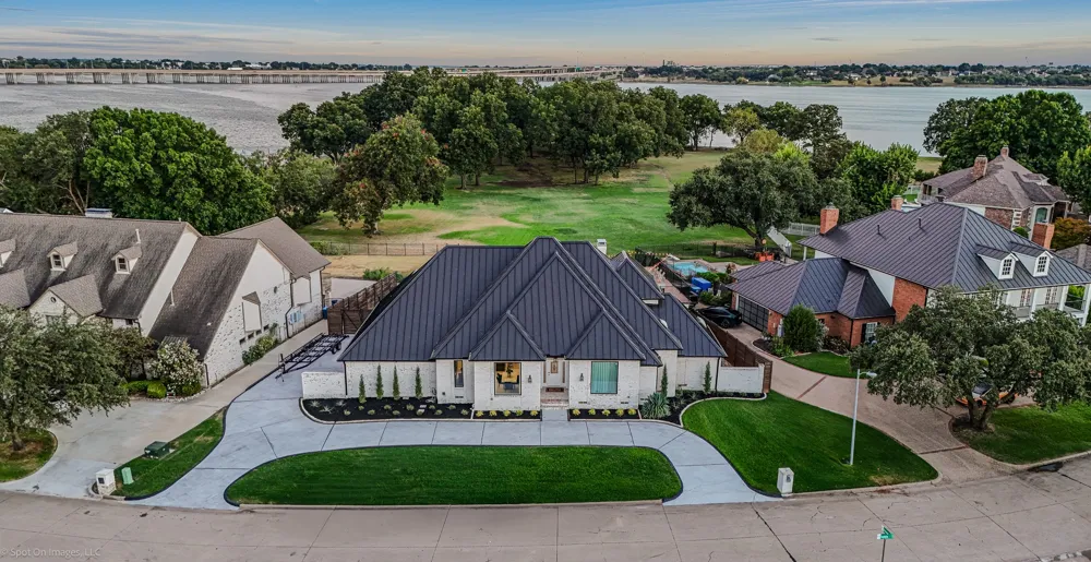 28 Victoria Drive Rowlett, TX 75088