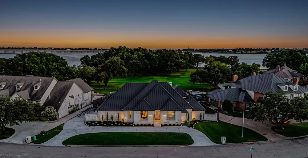 28 Victoria Drive Rowlett, TX 75088