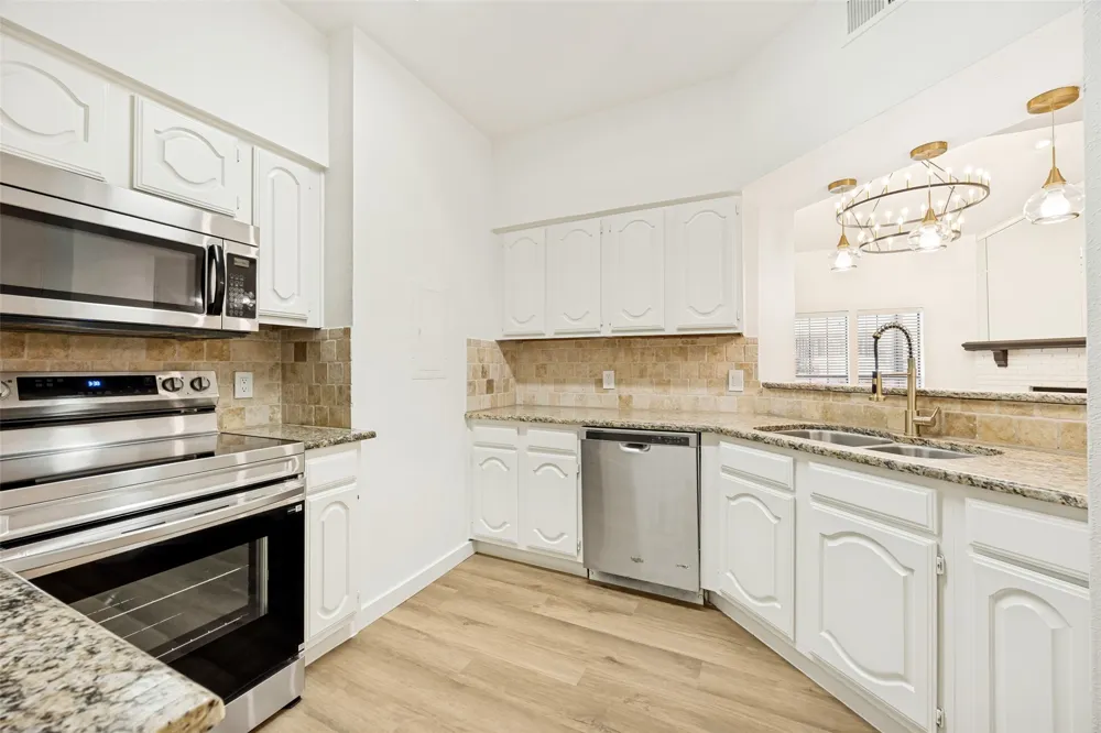 2835 Keller Springs Road #805 Carrollton, TX 75006