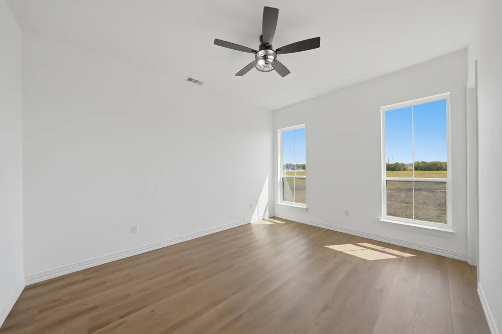 13929 Jackson Road Krum, TX 76249