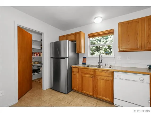824 Chetwood Court Fort Collins, CO 80526