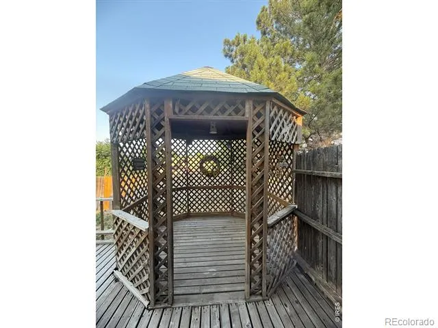 114 Linden Drive Log Lane Village, CO 80705