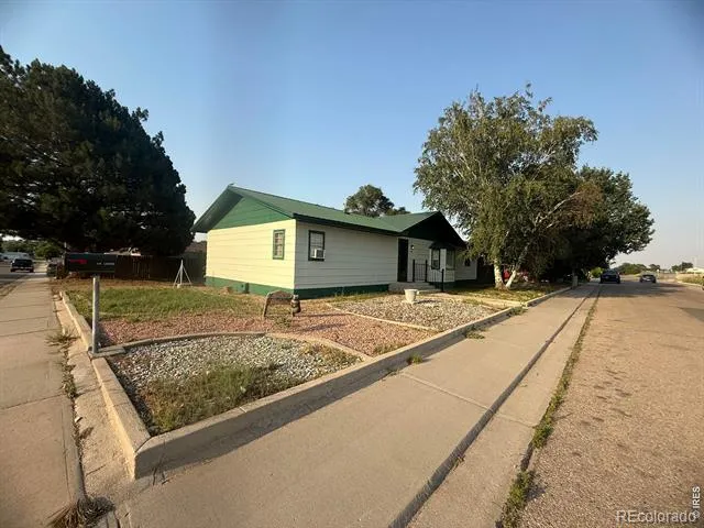 114 Linden Drive Log Lane Village, CO 80705