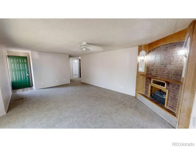 114 Linden Drive Log Lane Village, CO 80705