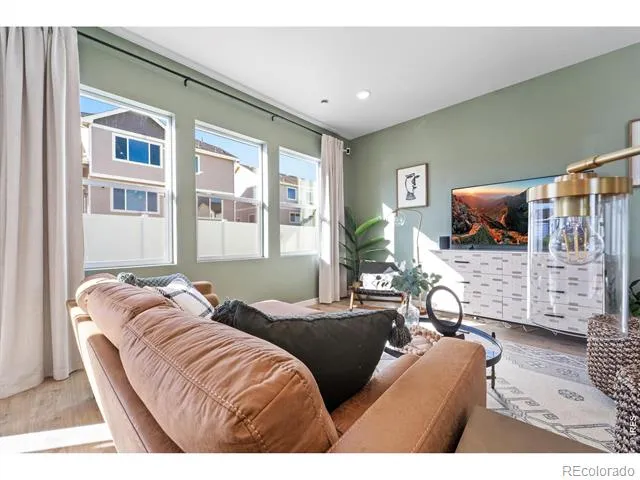1984 Sorghum Way Johnstown, CO 80534