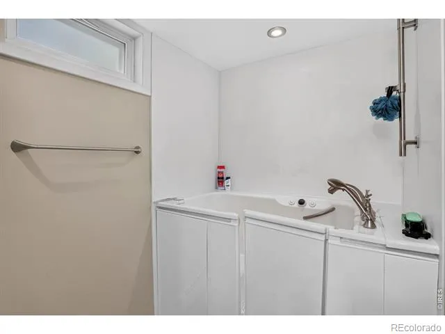 18115 County Road 13 Johnstown, CO 80534