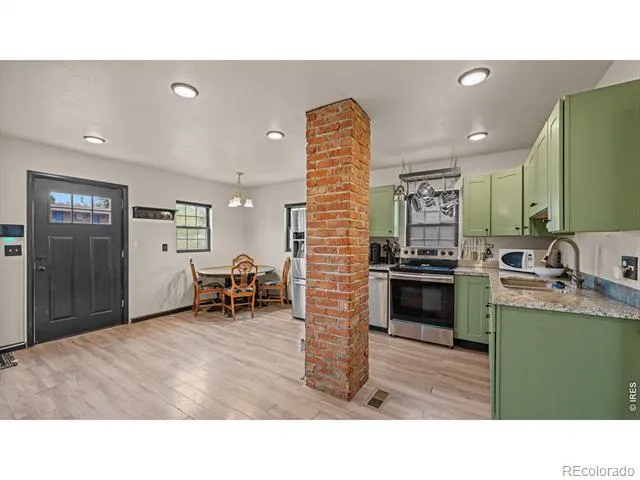 740 Depew Street Lakewood, CO 80214