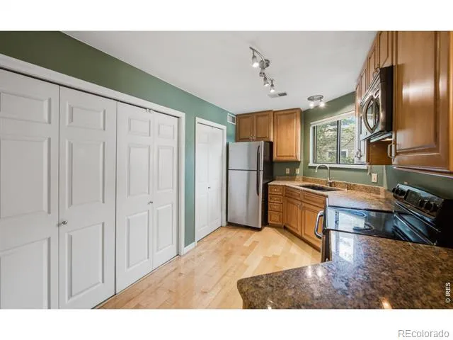 4895 Twin Lakes Road #4 Boulder, CO 80301