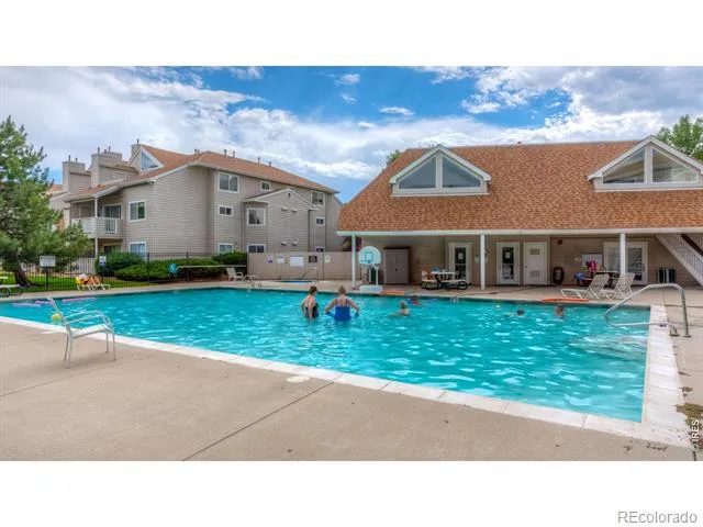 4895 Twin Lakes Road #4 Boulder, CO 80301