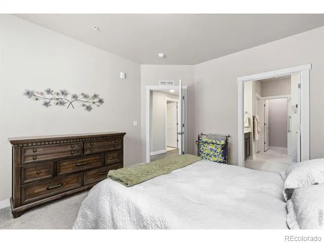 330 High Point Drive #103 Longmont, CO 80504