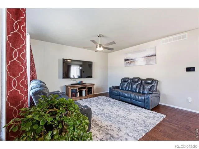 385 Littlebrook Court Windsor, CO 80550