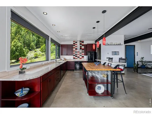 5896 Peregrine Trail Golden, CO 80403