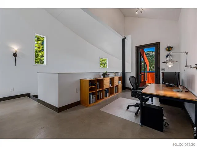 5896 Peregrine Trail Golden, CO 80403
