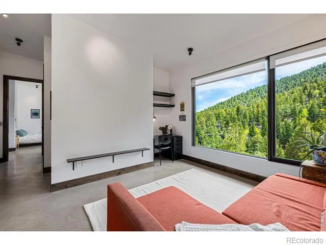 5896 Peregrine Trail Golden, CO 80403