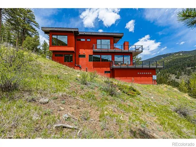 5896 Peregrine Trail Golden, CO 80403
