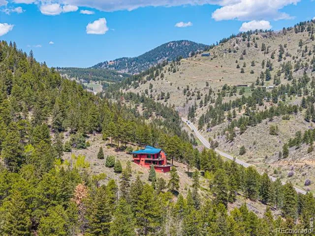 5896 Peregrine Trail Golden, CO 80403