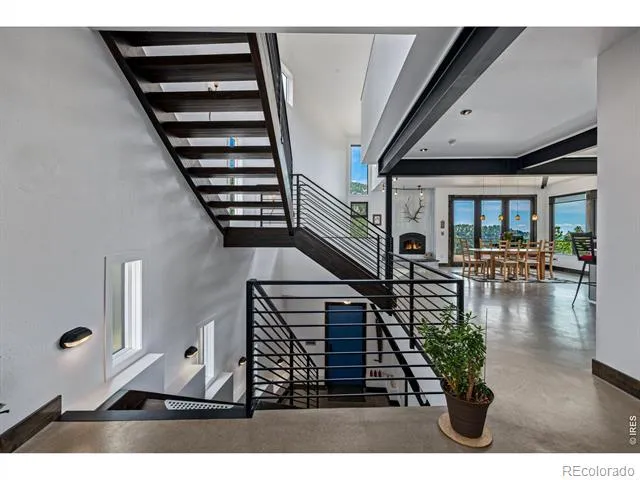 5896 Peregrine Trail Golden, CO 80403