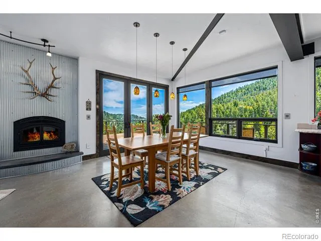 5896 Peregrine Trail Golden, CO 80403