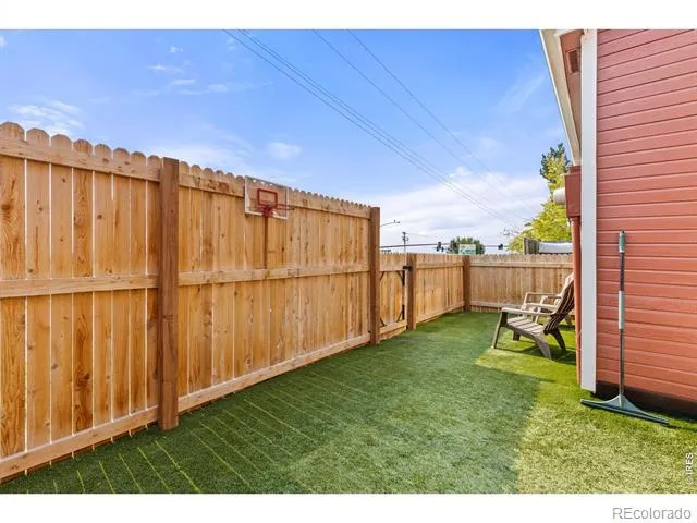 11209 Holly Street Thornton, CO 80233