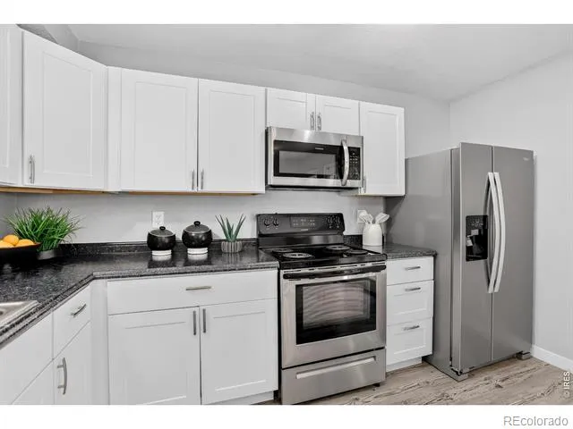 1549 Feltham Place Longmont, CO 80501