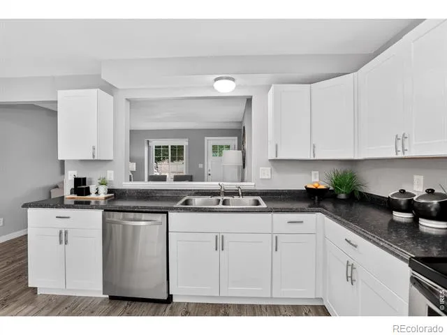 1549 Feltham Place Longmont, CO 80501