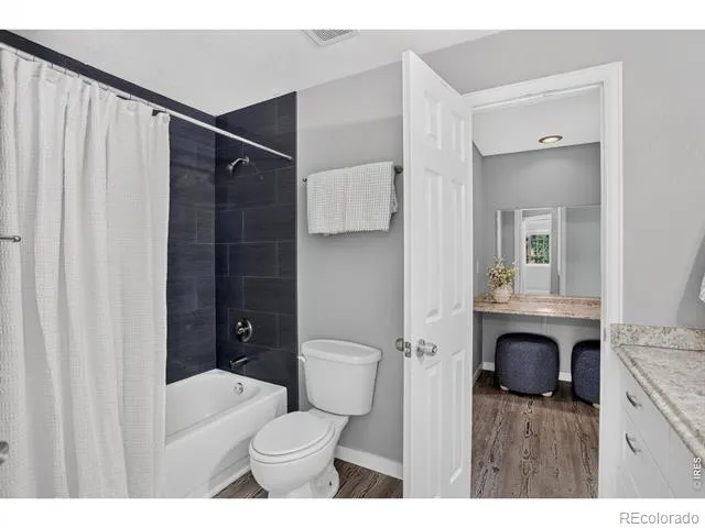 1549 Feltham Place Longmont, CO 80501