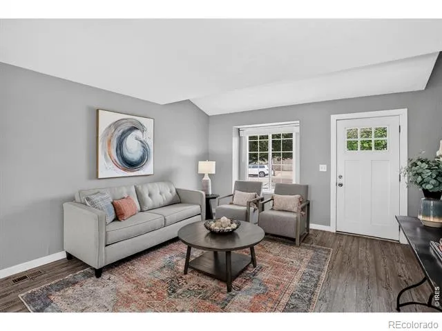 1549 Feltham Place Longmont, CO 80501