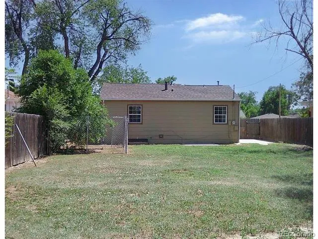 1709 7th Street Greeley, CO 80631